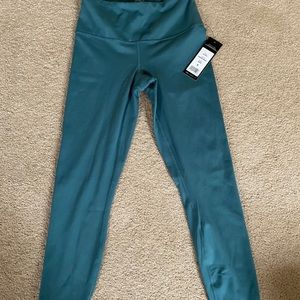 Women’s yogalicious lux teal ankle leggings size S